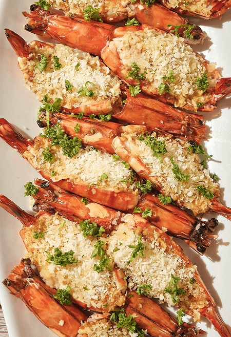 PASTRIES &
CHOCOLATES